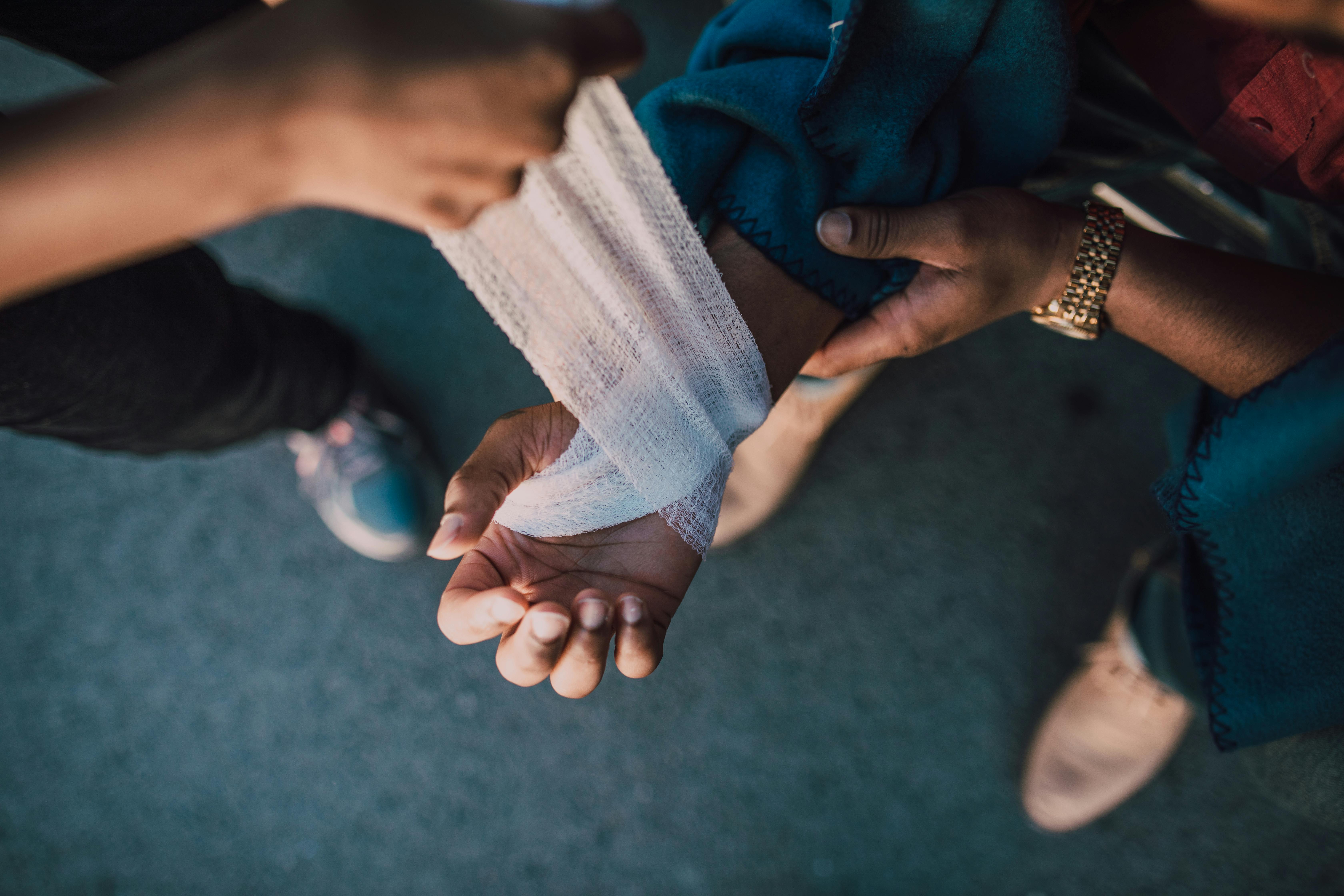 How to Stop Bleeding: First Aid That Works